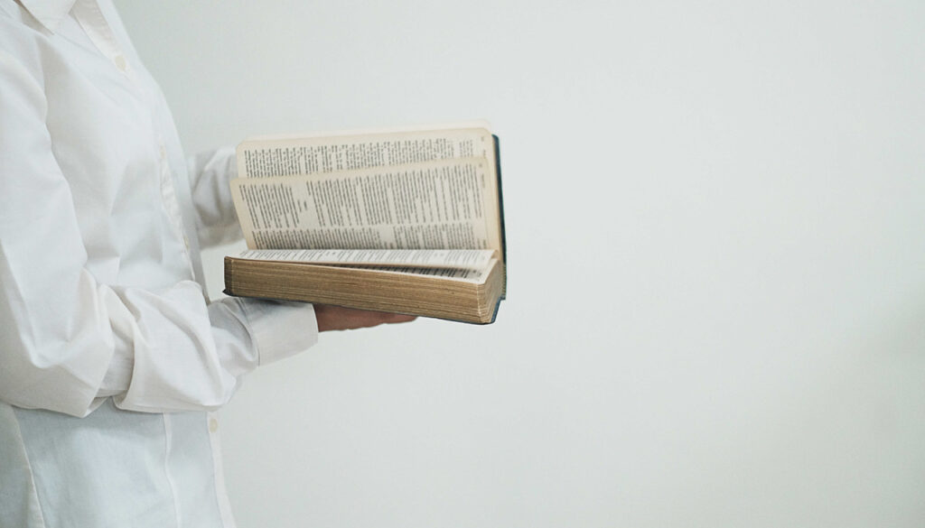 Ease into the Bible — A new article series to help you understand the Bible by Jean Wilund via Revive our Hearts