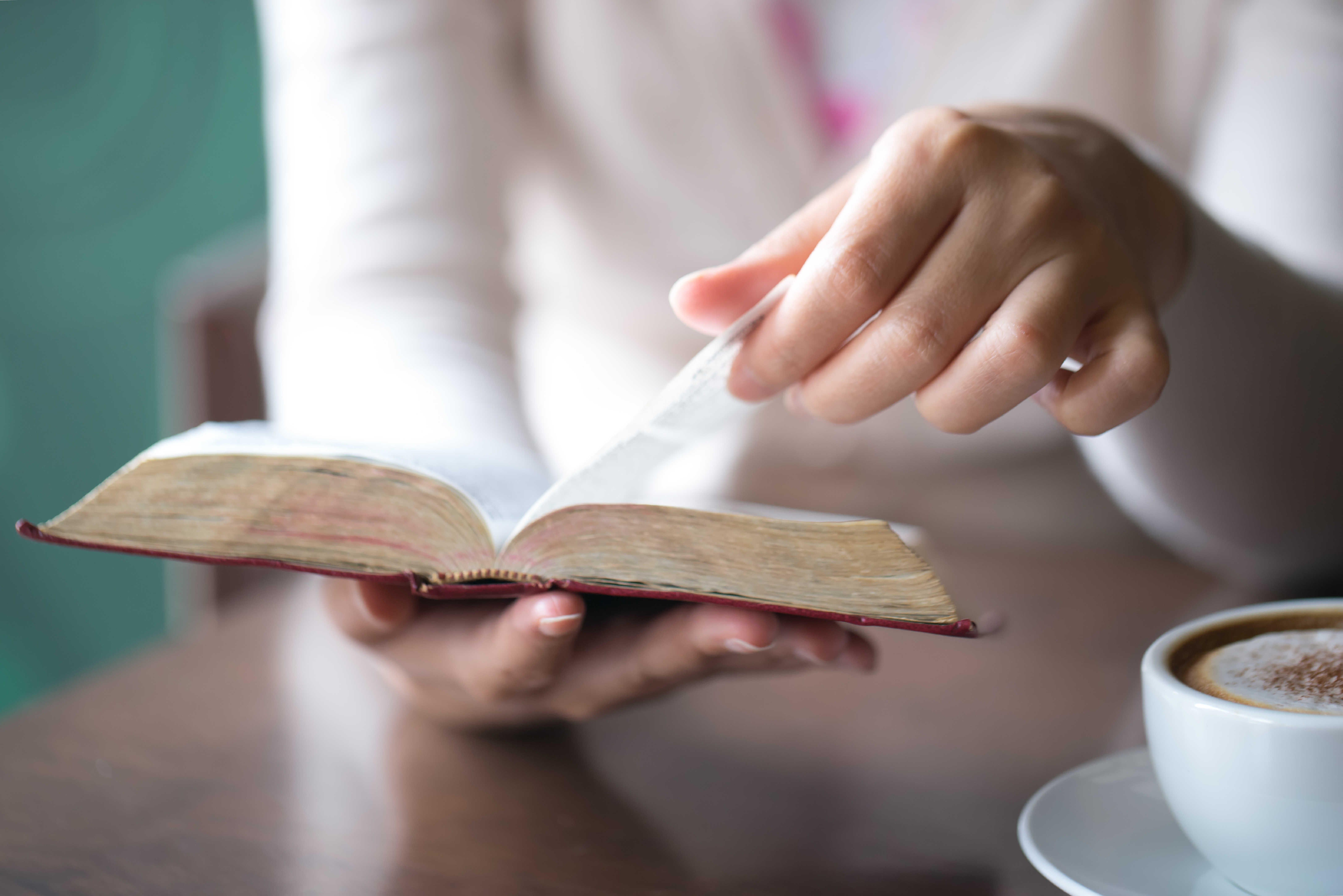 Five Reasons Why I Love the Five-Day Bible Reading Plan