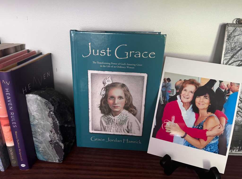 Just Grace: God's Amazing Grace in the Life of an Ordinary Woman (Grace Hamrick) by Jean Wilund